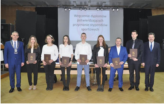 stypendia sportowe lomazy